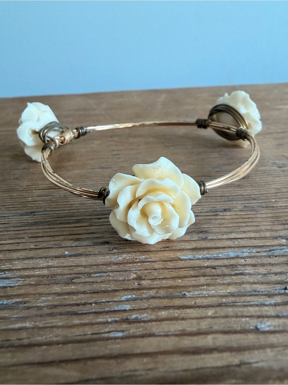Carved Cream Rose Wire Bangle Bracelet